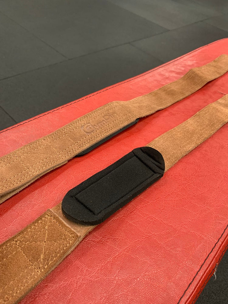Load image into Gallery viewer, GymPin Padded Leather Weight Lifting Straps! Level up your back training!
