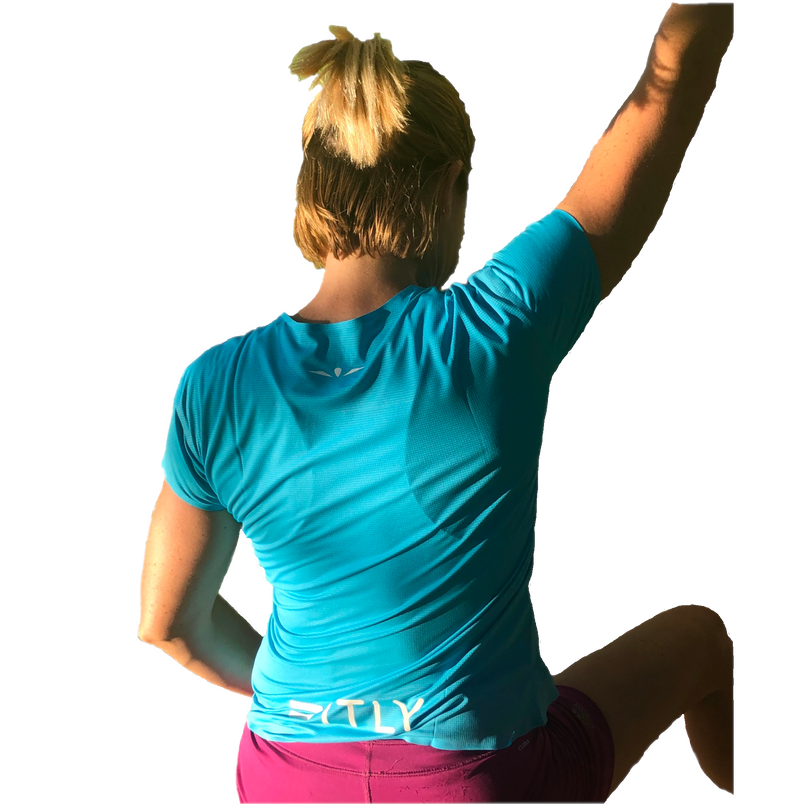 Load image into Gallery viewer, FITLY Ultralight Running Shirt for Women
