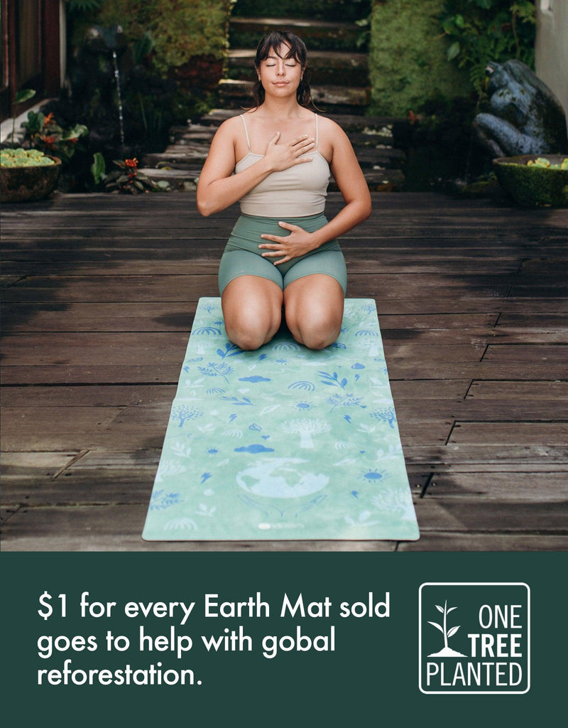 Load image into Gallery viewer, Yoga Design Lab - Combo Yoga Mat - 2-in-1 (Mat + Towel) - Earth Green - Lightweight, Ultra-Soft
