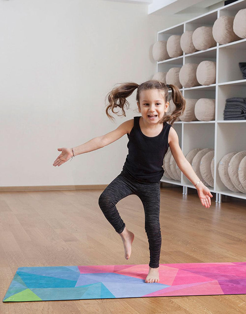 Load image into Gallery viewer, Combo Yoga Mat: 2-in-1 (Mat + Towel) - Kids Geo - Lightweight, Ultra-Soft
