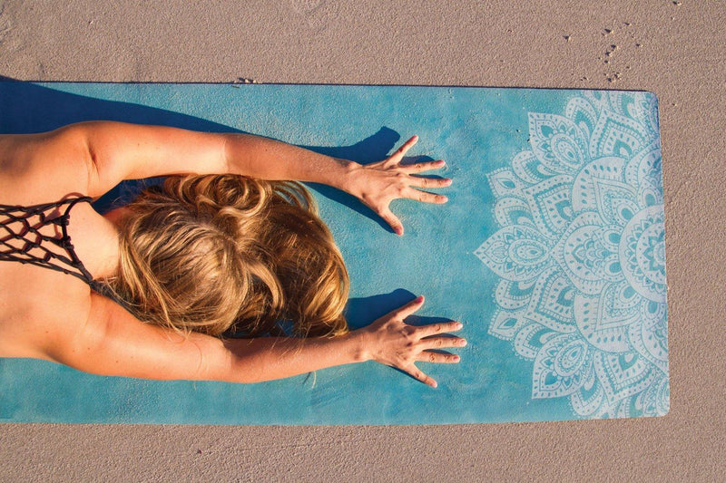 Load image into Gallery viewer, Combo Yoga Mat: 2-in-1 (Mat + Towel) - Mandala Turquoise - Lightweight, Ultra-Soft
