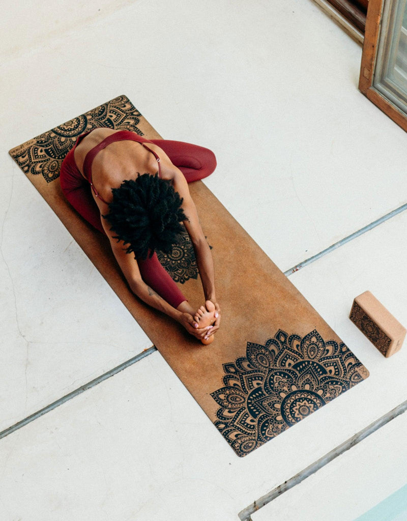 Load image into Gallery viewer, Cork Yoga Mat - Mandala Black - Eco - friendly Yoga Mats &amp; Washable Yoga Mats
