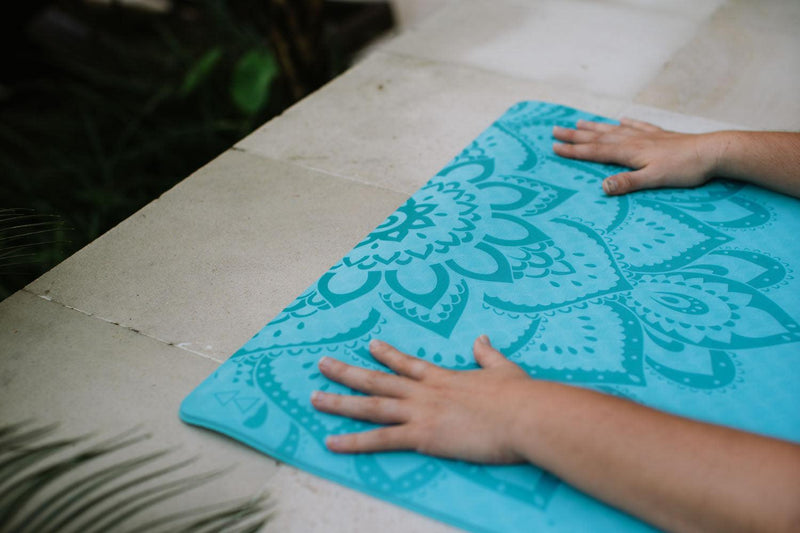 Load image into Gallery viewer, Yoga Design Lab - Flow Yoga Mat - Mandala Aqua 6mm - Ideal Mat For Beginners
