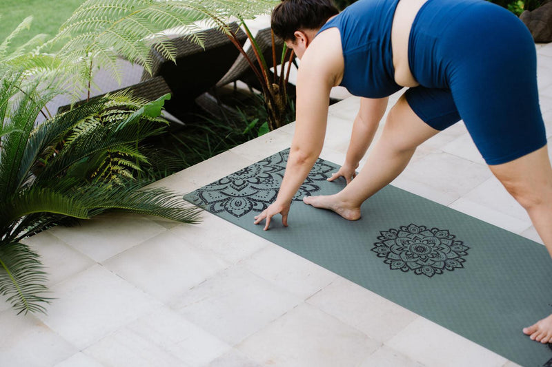 Load image into Gallery viewer, Flow Yoga Mat - Pure Mandala Charcoal 6mm - Ideal Mat For Beginners
