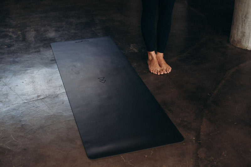 Load image into Gallery viewer, Infinity Yoga Mat - 5mm - Black/Night - Anti-Slip Yoga Mat for Poses &amp; Grip
