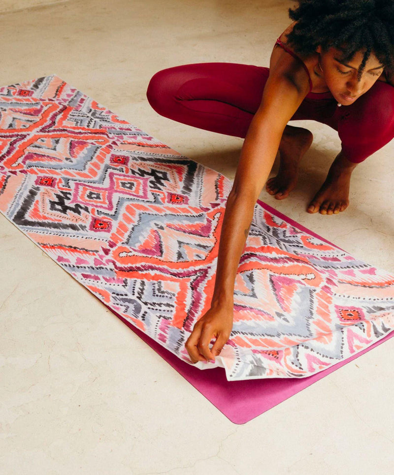 Load image into Gallery viewer, YDL Yoga Mat Towel - Ultra-Grippy, Moisture Absorbing &amp; Quick-Dry
