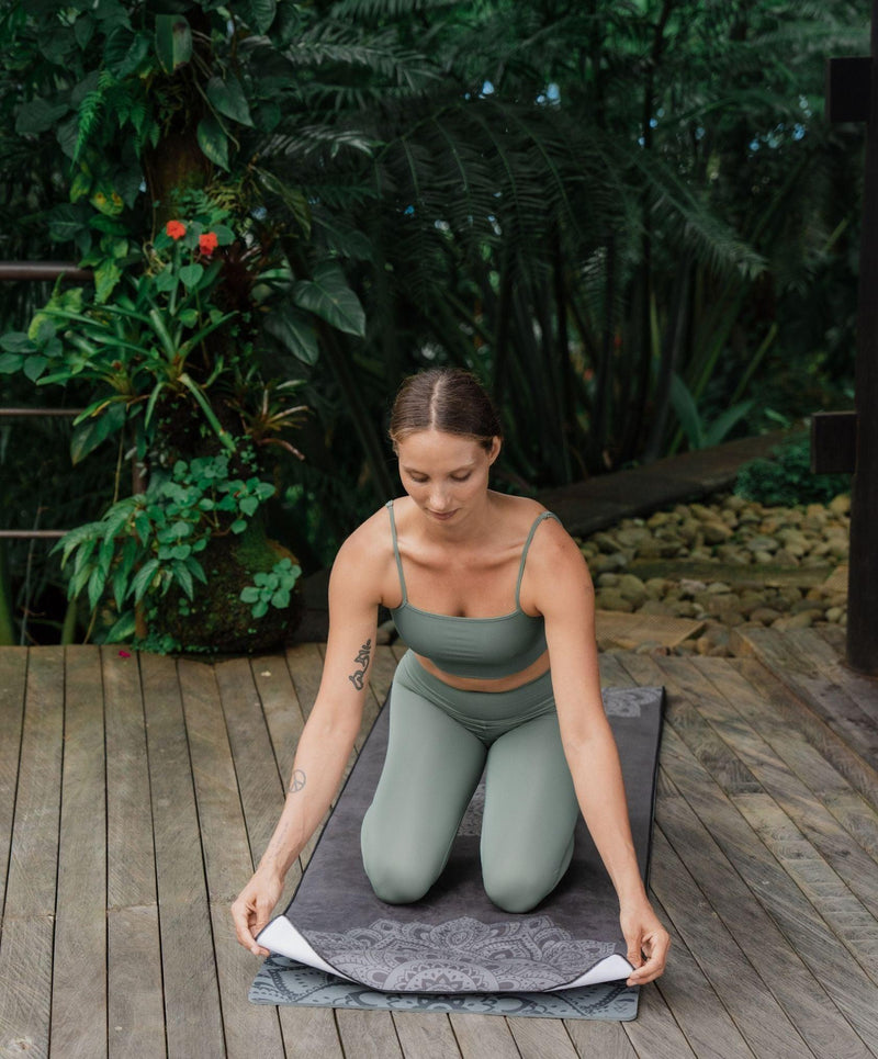 Load image into Gallery viewer, YDL Yoga Mat Towel - Ultra-Grippy, Moisture Absorbing &amp; Quick-Dry
