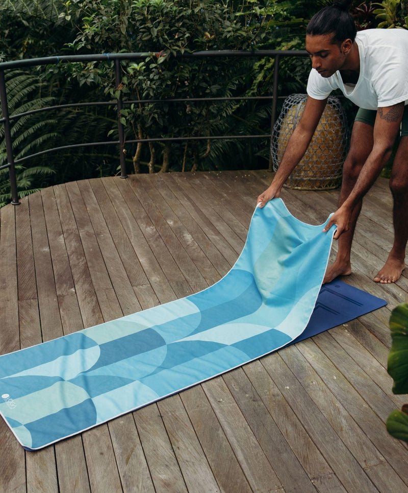 Load image into Gallery viewer, YDL Yoga Mat Towel - Ultra-Grippy, Moisture Absorbing &amp; Quick-Dry
