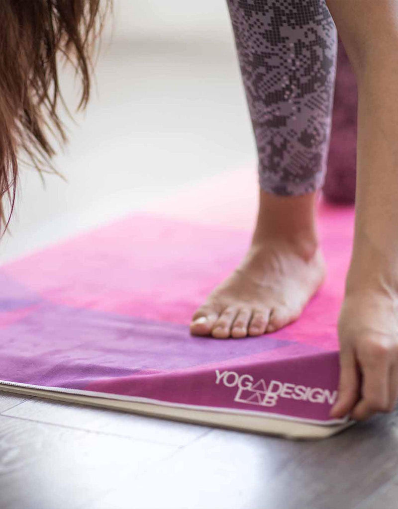 Load image into Gallery viewer, Yoga Mat Towel - Geo - Ultra-Grippy, Moisture Absorbing &amp; Quick-Dry
